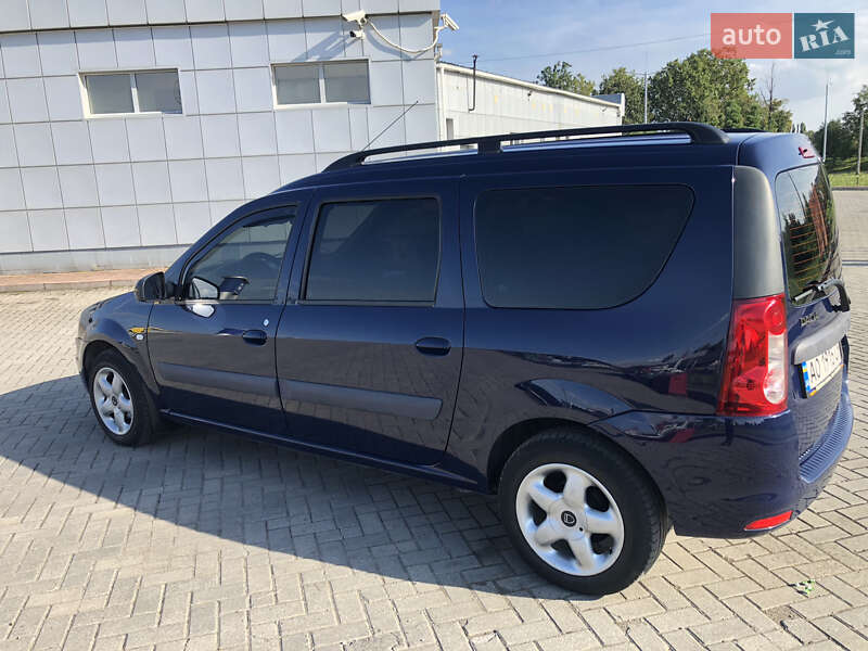 Універсал Dacia Logan MCV 2011 в Мукачевому