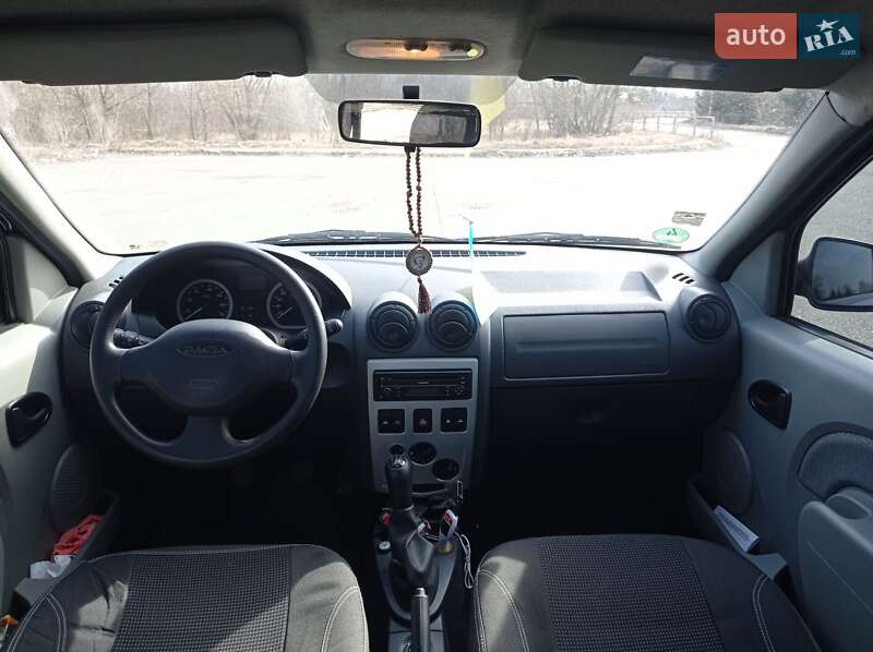 Универсал Dacia Logan MCV 2007 в Бахмаче