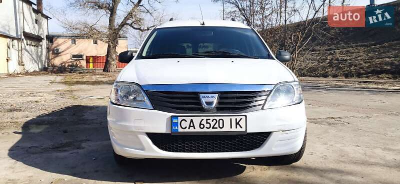 Універсал Dacia Logan MCV 2009 в Києві