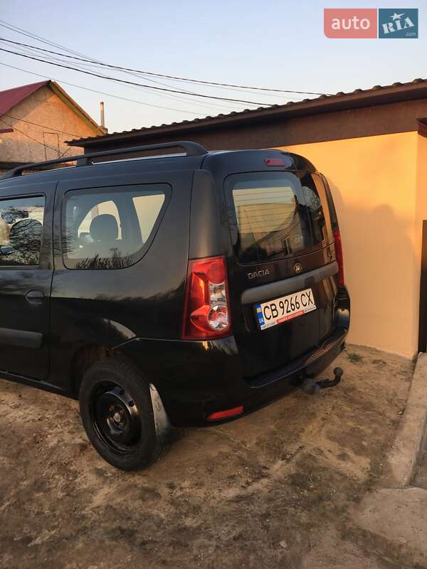 Універсал Dacia Logan MCV 2010 в Чернігові