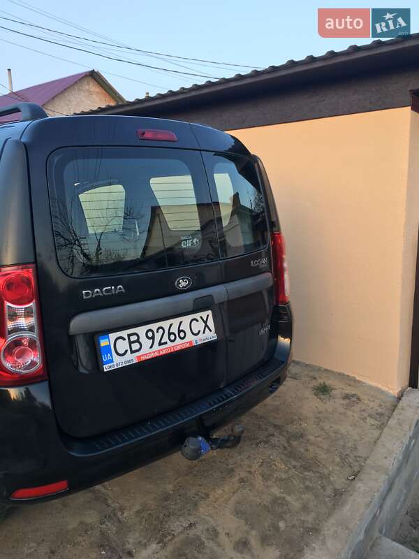 Універсал Dacia Logan MCV 2010 в Чернігові