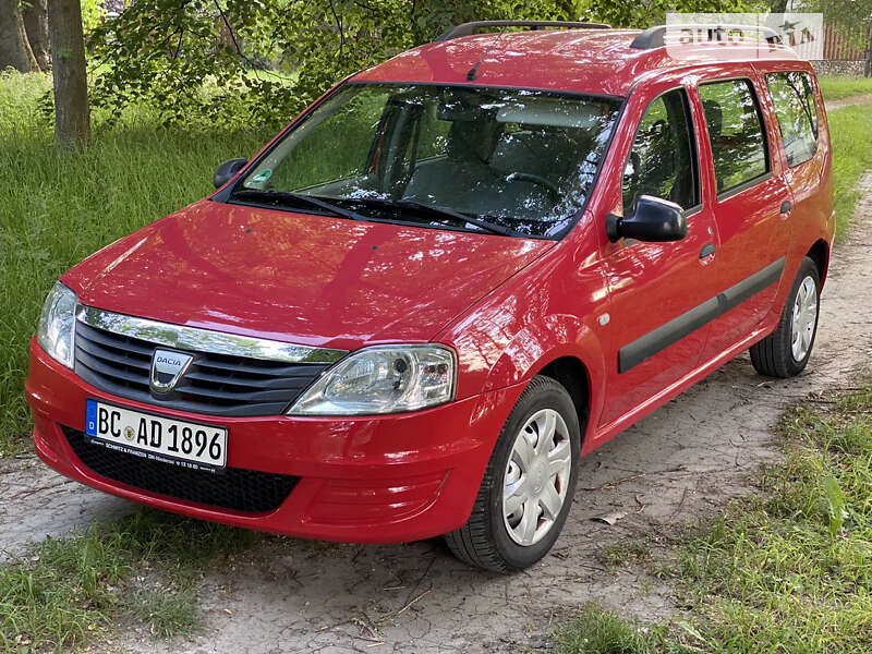 Универсал Dacia Logan MCV 2009 в Тернополе