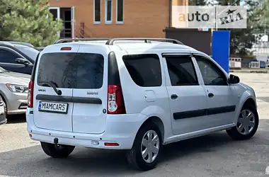 Dacia Logan MCV 2012