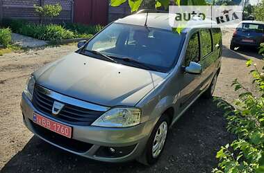 Универсал Dacia Logan MCV 2009 в Чернигове