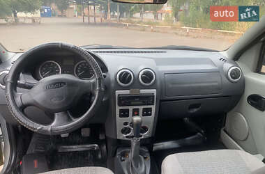 Универсал Dacia Logan MCV 2007 в 