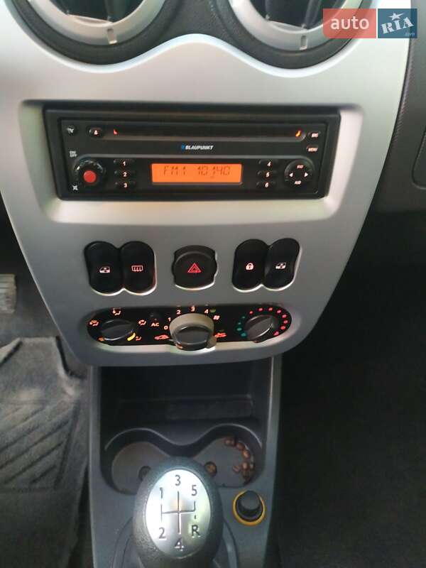 Универсал Dacia Logan MCV 2009 в Сумах