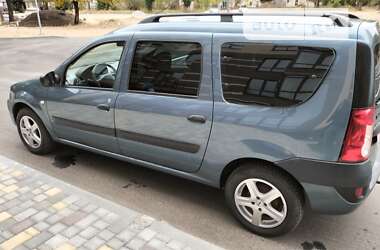 Универсал Dacia Logan MCV 2007 в Чернигове