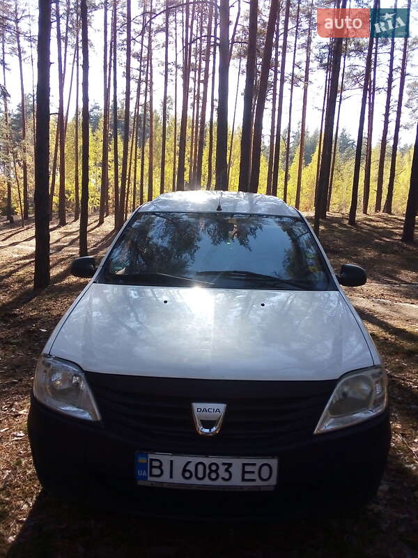 Универсал Dacia Logan MCV 2009 в Миргороде