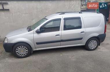 Универсал Dacia Logan MCV 2009 в Киеве