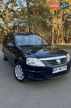 Универсал Dacia Logan MCV 2012 в Ромнах