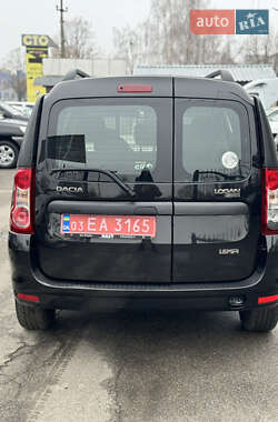 Универсал Dacia Logan MCV 2009 в Чернигове