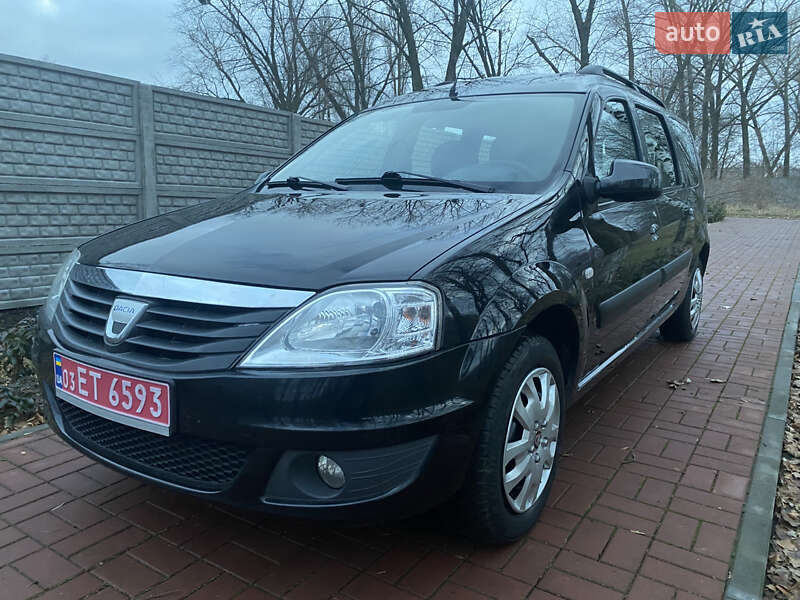 Универсал Dacia Logan MCV 2010 в Хороле