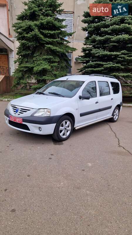 Универсал Dacia Logan MCV 2008 в 