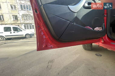 Универсал Dacia Logan MCV 2009 в 
