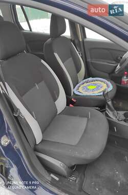 Универсал Dacia Logan MCV 2014 в 