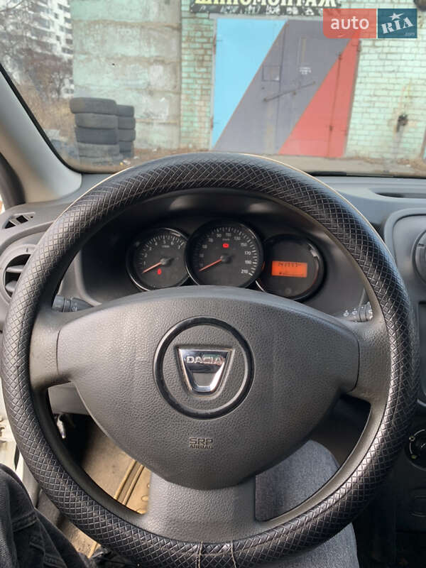 Універсал Dacia Logan MCV 2015 в Харкові фото 13 Універсал Dacia Logan MCV 2015 в Харкові