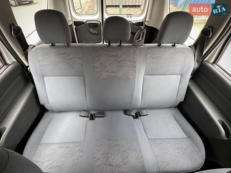 Универсал Dacia Logan MCV 2009 в Сумах