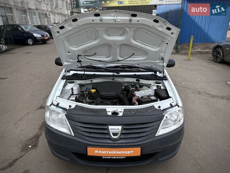 Универсал Dacia Logan MCV 2009 в Сумах