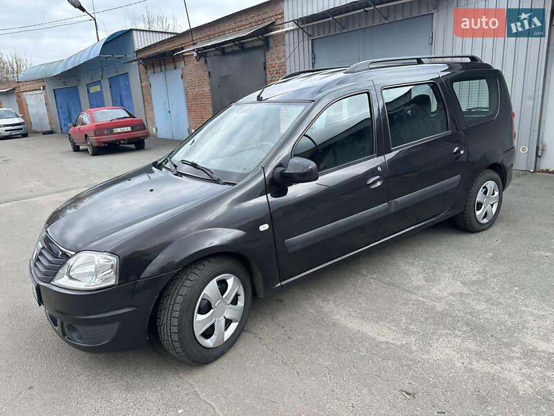Универсал Dacia Logan MCV 2009 в 