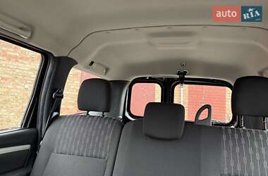 Універсал Dacia Logan MCV 2012 в 