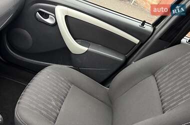 Універсал Dacia Logan MCV 2012 в 