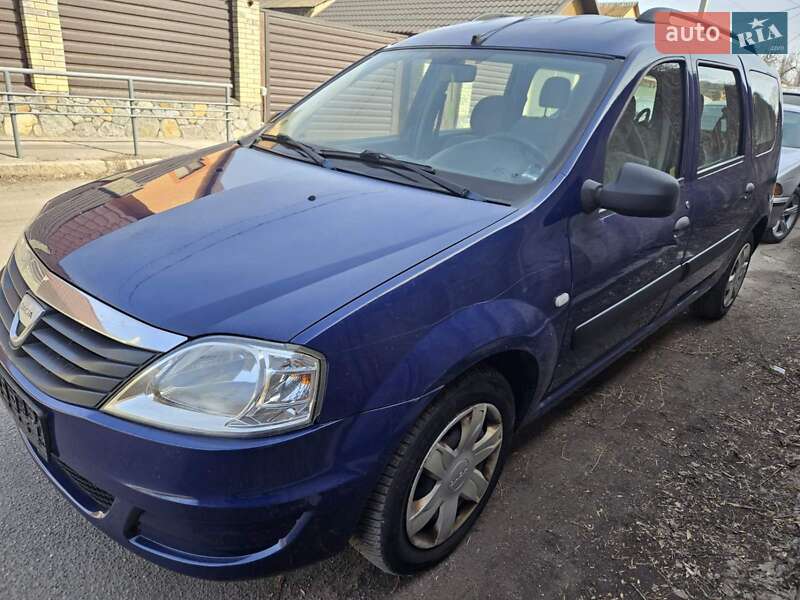 Универсал Dacia Logan MCV 2010 в 