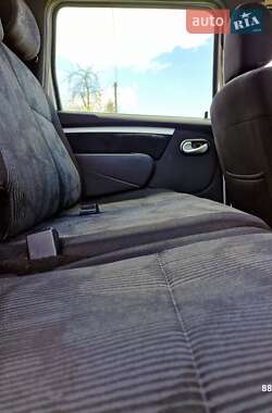 Универсал Dacia Logan MCV 2009 в 