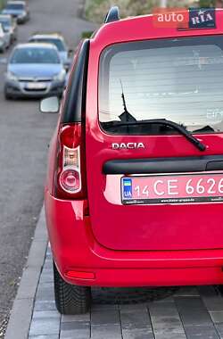 Универсал Dacia Logan MCV 2010 в 