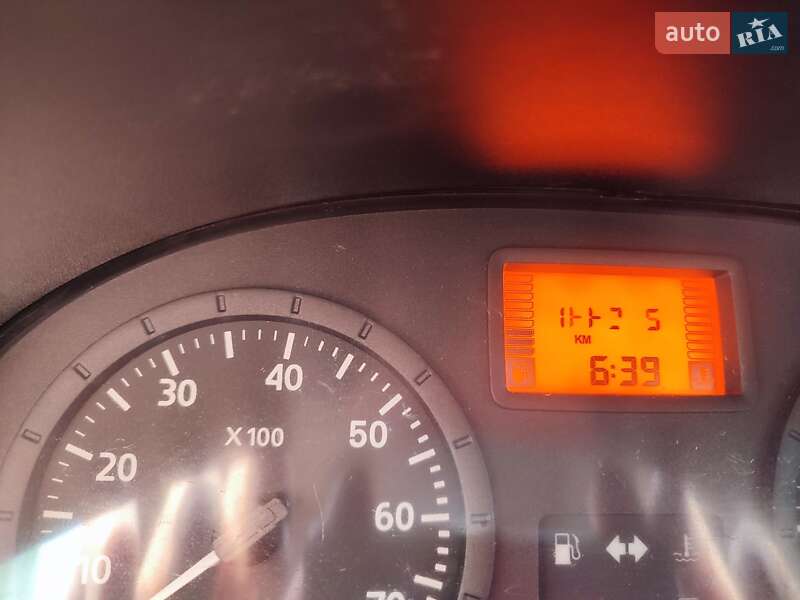 Универсал Dacia Logan MCV 2008 в Лесниках