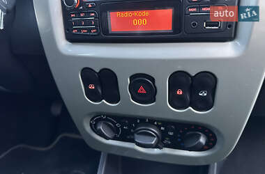Универсал Dacia Logan MCV 2012 в 