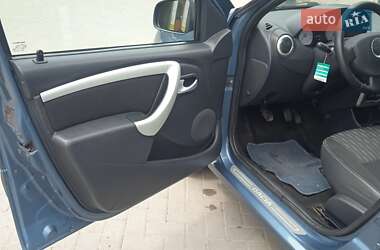 Универсал Dacia Logan MCV 2012 в 