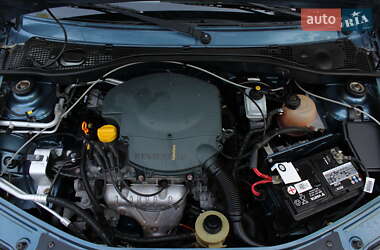 Универсал Dacia Logan MCV 2007 в 