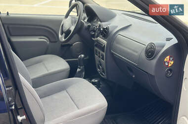 Універсал Dacia Logan MCV 2009 в 