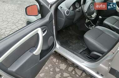 Універсал Dacia Logan MCV 2012 в 