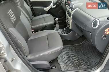 Універсал Dacia Logan MCV 2012 в 