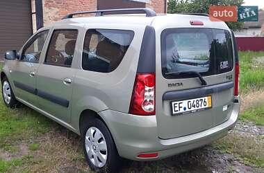 Универсал Dacia Logan MCV 2009 в 