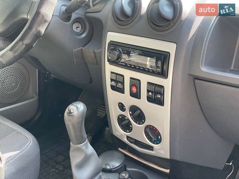 Універсал Dacia Logan MCV 2007 в Києві