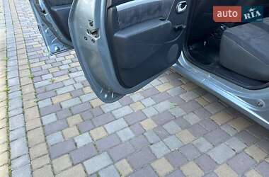 Универсал Dacia Logan MCV 2009 в 