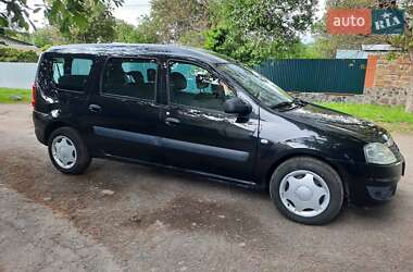 Универсал Dacia Logan MCV 2010 в 