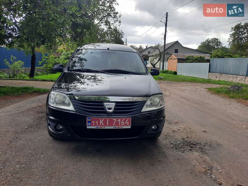 Универсал Dacia Logan MCV 2010 в Полтаве