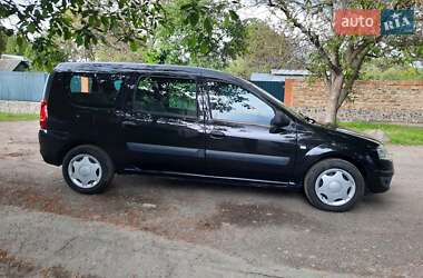 Универсал Dacia Logan MCV 2010 в 