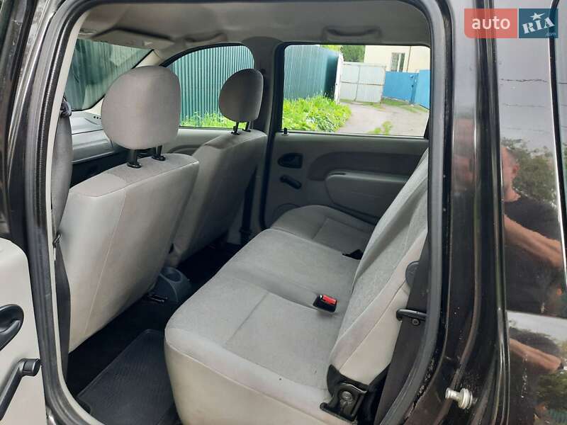 Универсал Dacia Logan MCV 2010 в Полтаве