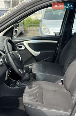 Універсал Dacia Logan MCV 2010 в 
