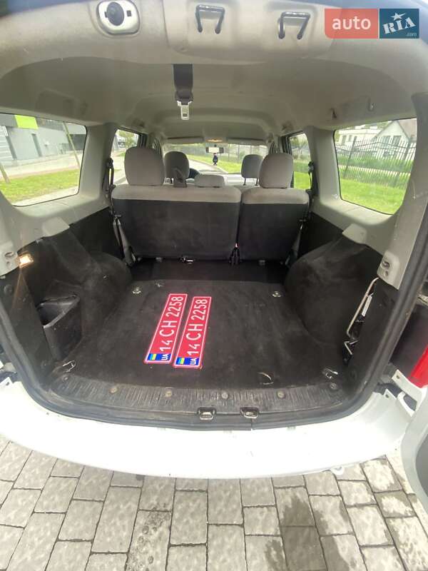 Універсал Dacia Logan MCV 2009 в Івано-Франківську