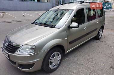Універсал Dacia Logan MCV 2010 в 