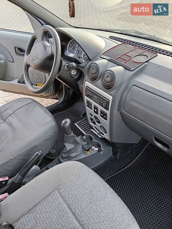 Универсал Dacia Logan MCV 2007 в Нововолынске фото 8 Универсал Dacia Logan MCV 2007 в Нововолынске