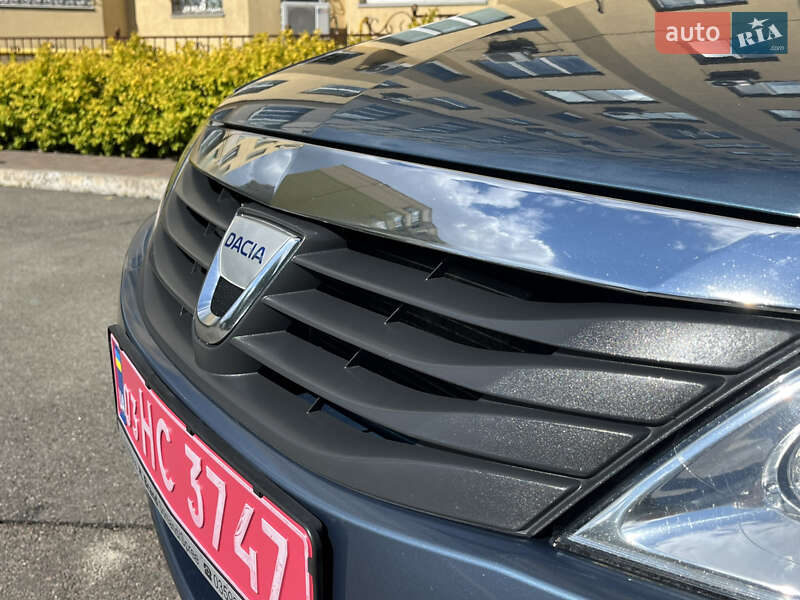Универсал Dacia Logan MCV 2009 в Киеве