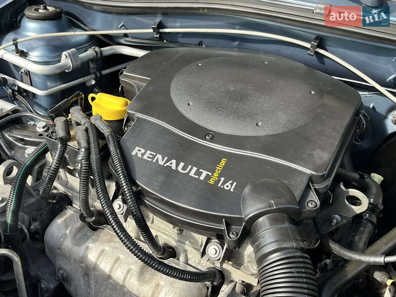 Универсал Dacia Logan MCV 2009 в Киеве