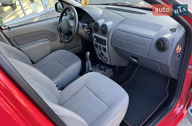 Универсал Dacia Logan MCV 2009 в 
