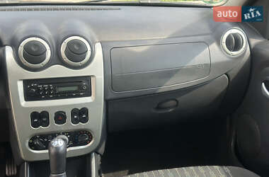 Универсал Dacia Logan MCV 2011 в 
